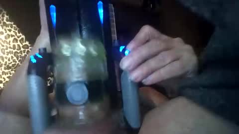 Snapshot of thickcock00088 chatting on February 2026 09:34:01 PM thickcock00088 online show from February 2026 09:34:01 PM