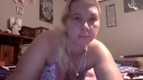 Thickthighs92 online show from October 2025 11:58:02 PM