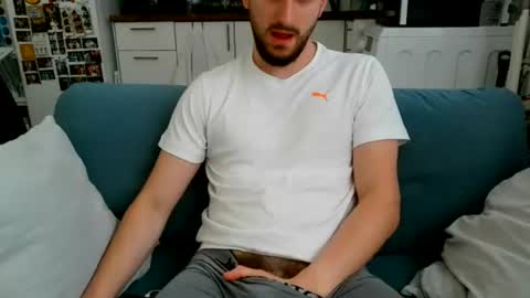 Snapshot of thinboy2 chatting on July 2026 09:49:01 AM Thinboy2 online show from July 2026 09:49:01 AM