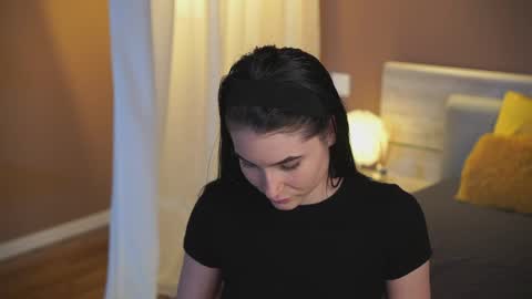 Lilly online show from April 2026 06:10:01 PM