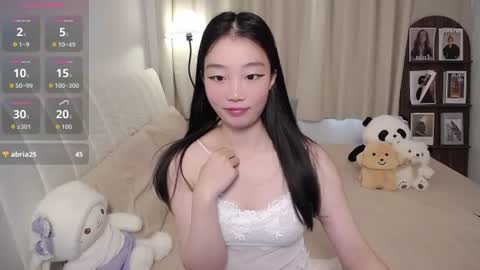 Snapshot of thisgirl__ chatting on June 2026 01:33:01 AM kk online show from June 2026 01:33:01 AM