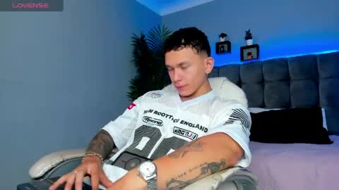 Thomas online show from April 2026 01:58:02 PM