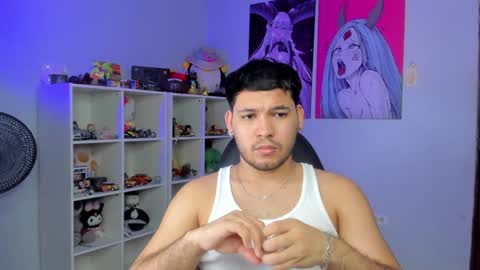 Thomas online show from December 2024 05:22:02 PM