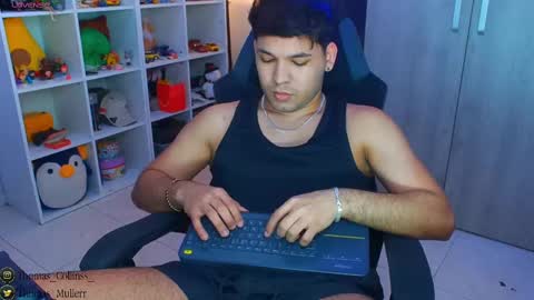 Thomas online show from February 2025 08:27:02 AM