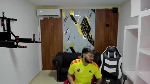 thomson_hot01 online show from March 2026 06:08:02 AM