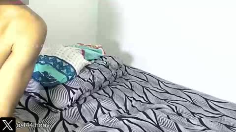 thonyxxx_ online show from March 2026 06:05:02 AM