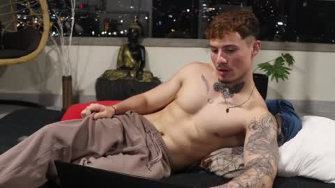 Sebastian online show from December 2024 04:42:01 AM