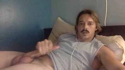 Snapshot of throatitbb chatting on March 2026 11:16:02 AM throatitbb online show from March 2026 11:16:02 AM