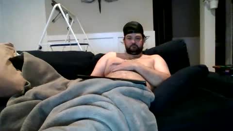 Make me explode please... online show from May 2026 11:12:03 PM