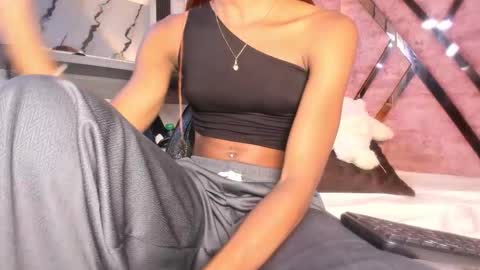 Tifanny online show from March 2026 07:08:02 PM