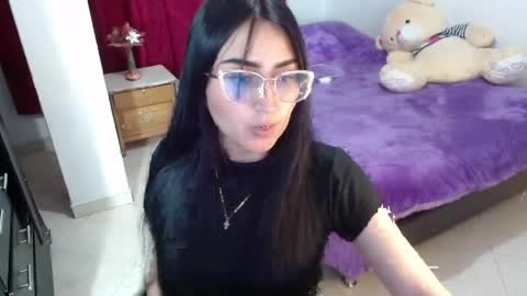 tifany online show from April 2026 01:00:01 AM