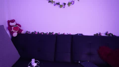 My name is Tiffany welcome  online show from March 2026 03:00:02 AM