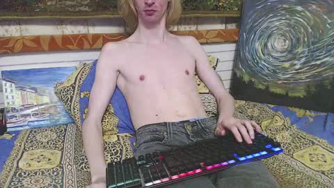 Snapshot of tima_drunk chatting on December 2024 03:44:02 PM Timofey online show from December 2024 03:44:02 PM