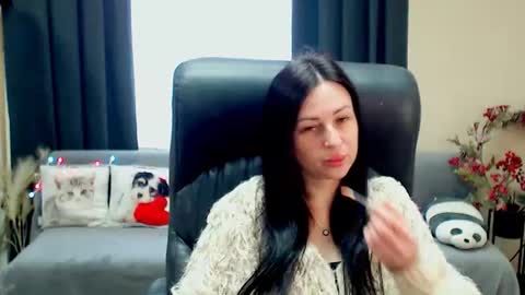 Luisa online show from June 2026 07:53:02 AM