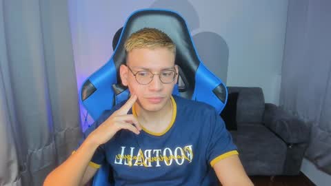 timi  jones online show from December 2024 09:50:02 PM