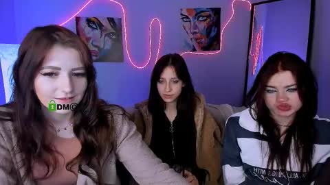 tina online show from February 2026 08:18:01 PM