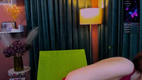 tina_golden1 online show from April 2026 01:41:02 PM