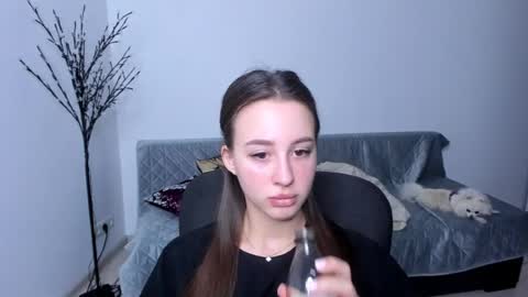 tina online show from June 2026 09:34:01 PM