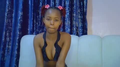 Snapshot of tinybarbie_ chatting on June 2026 09:47:02 AM Barbie online show from June 2026 09:47:02 AM