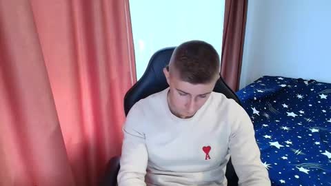 Snapshot of todhorny987 chatting on February 2026 09:40:01 AM todhorny987 online show from February 2026 09:40:01 AM