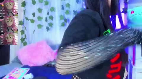 tokito mitsuri online show from November 2025 01:33:02 PM