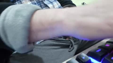 Snapshot of toloneo1 chatting on March 2026 01:21:02 AM toloneo1 online show from March 2026 01:21:02 AM