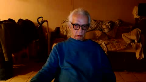 Snapshot of tom112292014 chatting on March 2026 03:21:02 AM tom112292014 online show from March 2026 03:21:02 AM