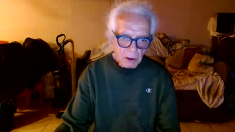tom112292014 online show from May 2026 10:14:02 PM