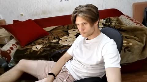 Tom Elmo online show from October 2025 11:35:01 PM