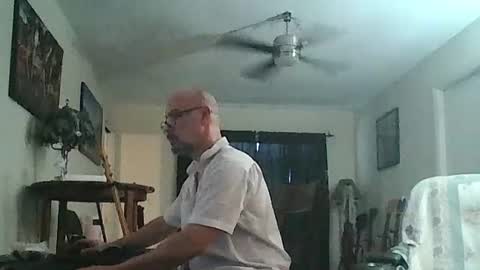 sirmuggsalot online show from July 2026 09:06:02 PM