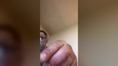 tomcop11111 online show from July 2026 04:41:01 AM