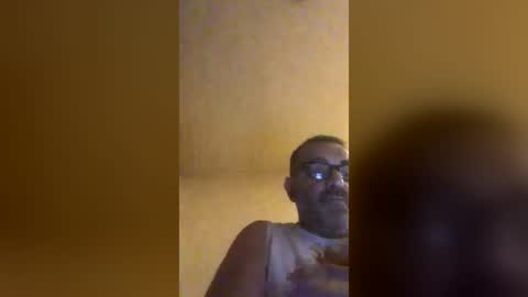 tomcop11111 online show from July 2026 02:48:02 AM