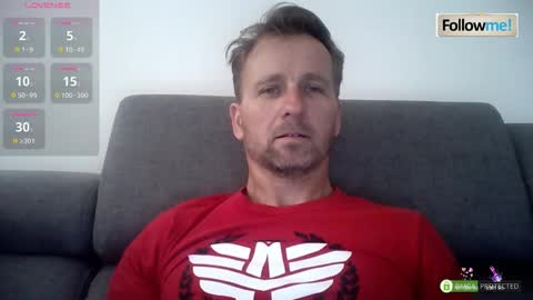 Snapshot of tomhardic chatting on January 2026 02:00:01 PM TOM online show from January 2026 02:00:01 PM