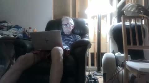 Tommy online show from May 2026 02:28:02 AM