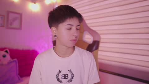 Blue  online show from April 2026 12:32:02 PM