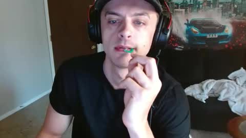 Tommy Strokes online show from April 2026 02:44:01 PM