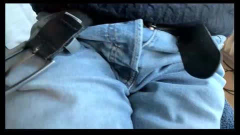 Tom online show from November 2025 09:21:01 AM