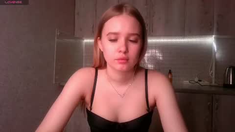 toni_pittmann online show from June 2026 05:17:02 PM
