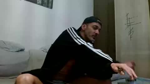 toni y nano online show from December 2024 11:07:01 AM