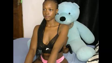 Snapshot of tonya_tash7 chatting on February 2025 11:53:01 AM tonya tash7 online show from February 2025 11:53:01 AM