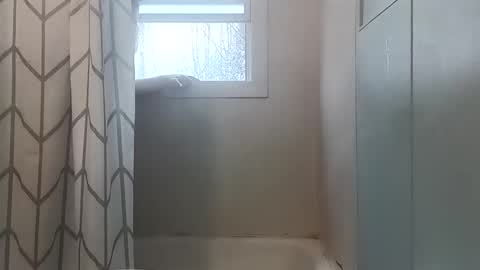 totallyawesome_65 online show from March 2026 12:33:01 PM