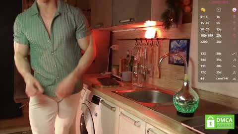 Paul online show from April 2026 03:28:01 AM