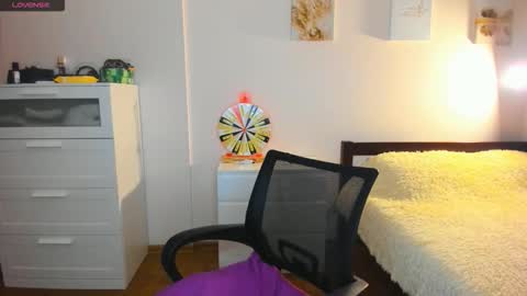 Ellina online show from March 2026 03:17:01 PM