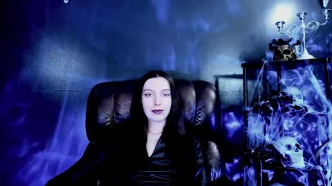 toxicdomme online show from April 2026 05:29:01 PM