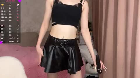 Tracy online show from June 2026 09:17:01 PM