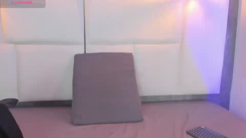 Tracy Wright online show from June 2026 07:23:01 PM