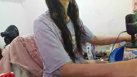 transelfenungehindert online show from May 2026 07:00:02 PM