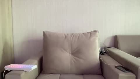 Travis online show from April 2026 09:21:01 AM