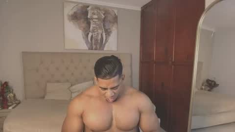 Snapshot of trevor_vinc chatting on June 2026 02:10:01 PM trevor online show from June 2026 02:10:01 PM
