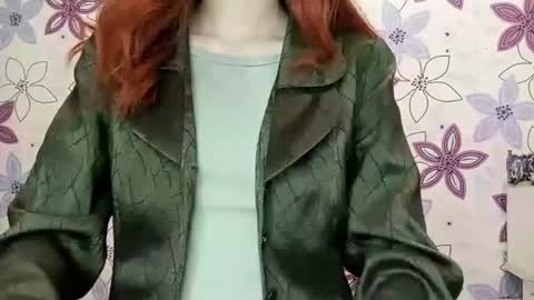 Cate online show from December 2025 07:25:02 AM